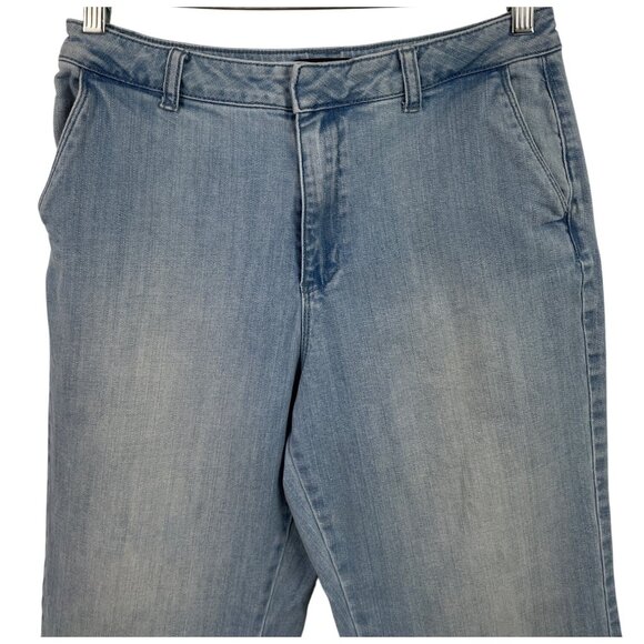 Coldwater Creek Jeans Classic Fit Trouser Light Wash Wide Leg Womens Size 12 - Picture 3 of 11
